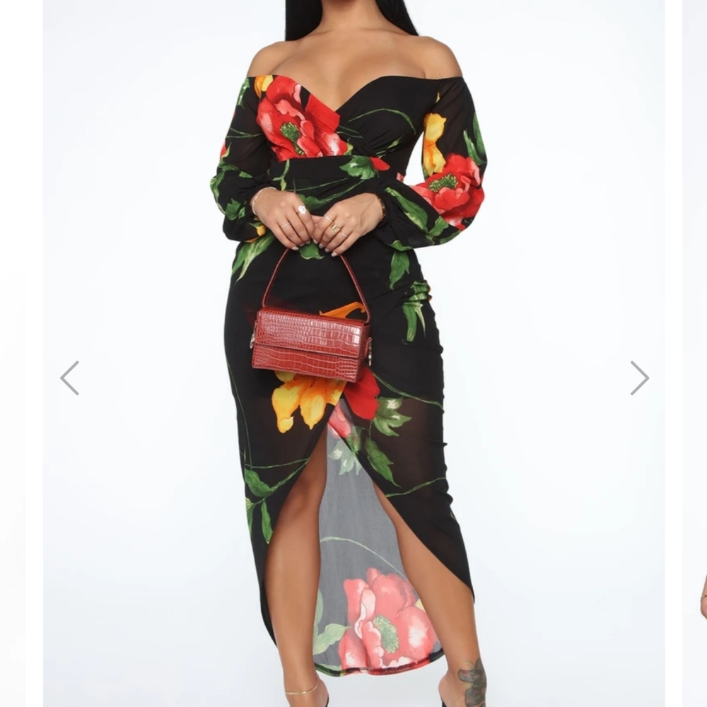 Fashion nova spontaneous vacay floral maxi dress